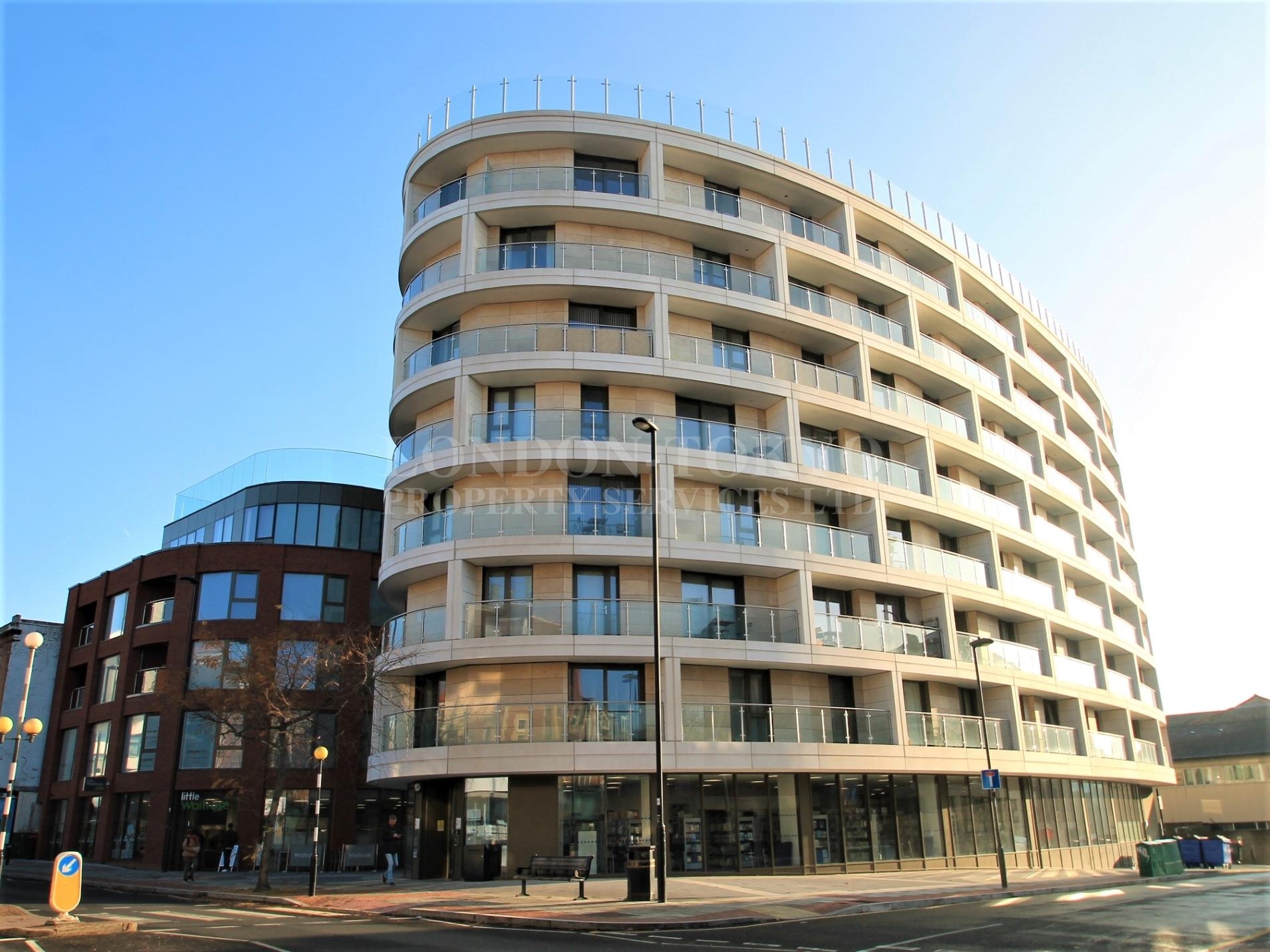 Gateway House, N3